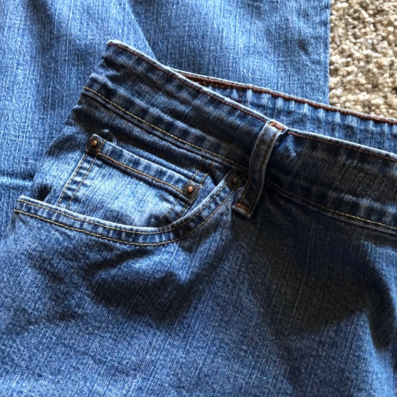 Levi's Mid-Rise Boot Cut Sz 18M - Picture 4 of 7